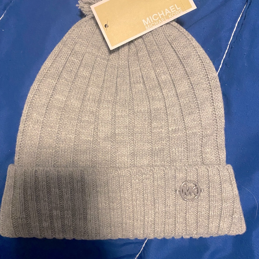 Michael Kors Gray knit toque, brand new with tag